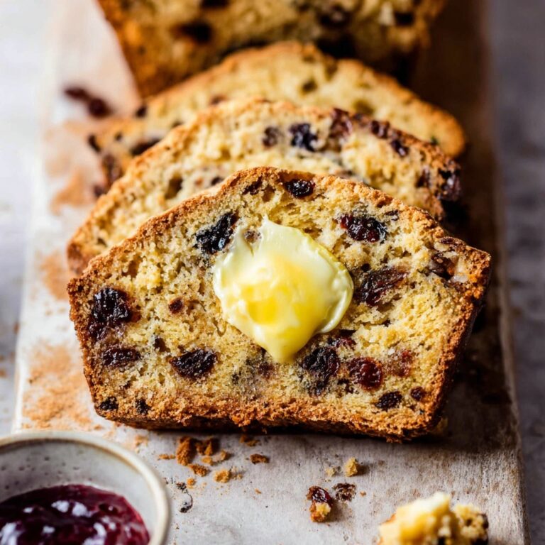 Irish Soda Bread with Buttermilk and Dried Currants Recipe