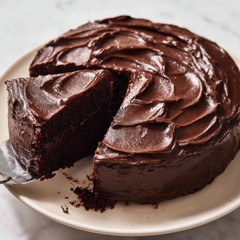 Easy Chocolate Fudge Cake Recipe